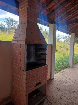 Imagem Sítio com 3 dormitórios à venda, 17000 m² por R$ 430.000,00 - Rio Acima - Itapetininga/SP