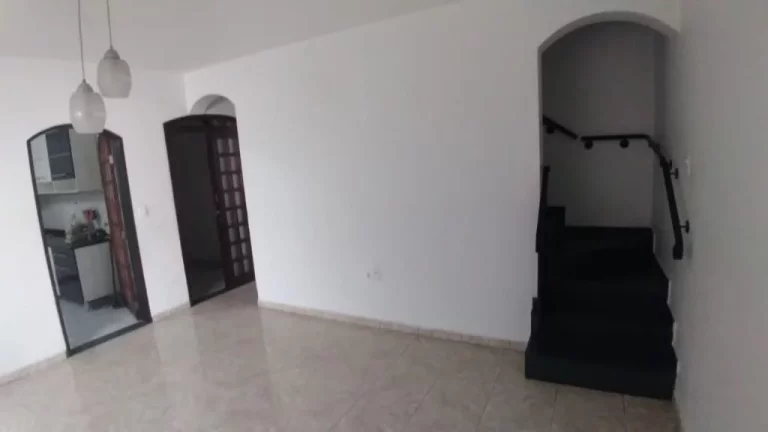 Imagem Sobrado com 4 dormitórios à venda, 295 m² por R$ 600.000,00 - Jardim Monte Cristo - Suzano/SP