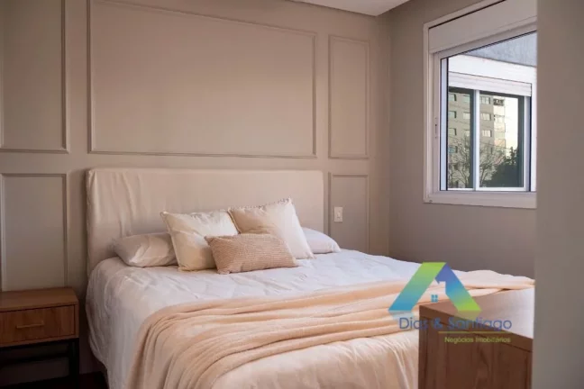 Imagem SANTO ANDRÉ Bairro Jardim Sobrado Tríplex Mobiliado 169M², condomínio fechado, 3 vagas, ótima localização e valor !!!
