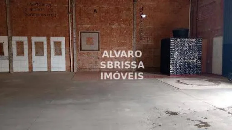 Imagem Galpão para locação ou venda no Parque dos Pinheiros em Botucatu SP
