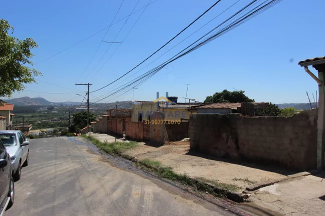 Imagem Lote Plano com fundação pronta