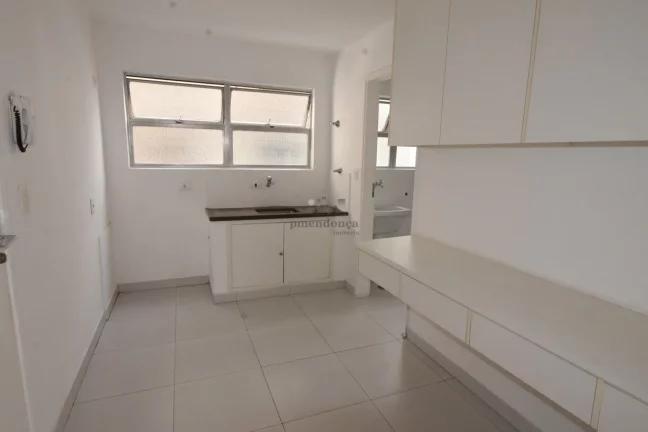 Imagem Apartamento a venda Rua Dr Albuquerque Lins 134m²