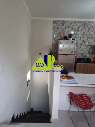 Imagem Imperdível oportunidade: Casa à venda ou locação na Vila Esperança, São Paulo-SP! 2 quartos, 1 suíte, 1 sala, 3 banheiros, 2 vagas de garagem, 100m².