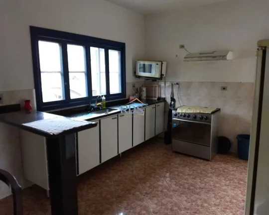 Imagem Vende casa de frente para represa de Igarata