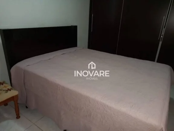 Imagem Casa com 3 dormitórios à venda, 180 m² por R$ 800.000,00 - Setor Santos Dumont - Itumbiara/GO