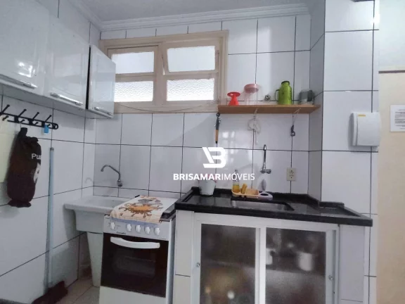 Imagem Apartamento com 1 dormitório à venda, 31 m² por R$ 300.000,00 - Pitangueiras - Guarujá/SP
