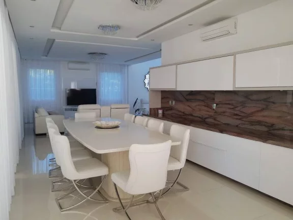 Imagem Casa 4 dormitórios Jurerê Internacional