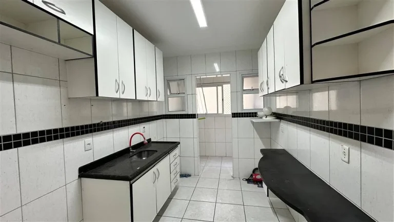 Imagem APARTAMENTO COM 75.76 m² - GUILHERMINA - PRAIA GRANDE SP
