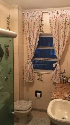 Imagem Apartamento com 70M², 2 dormitórios, cozinha, área de serviços, sala e 1 banheiro. Apartamento c...