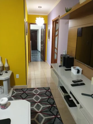 Imagem CASA TÉRREA COM 225 METROS CONSTRUÍDO E EDICULA.