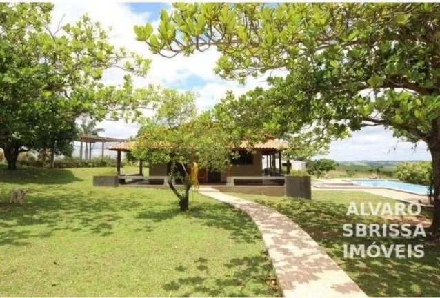 Imagem Haras com 2 dormitórios à venda, 60500 m² por R$ 2.500.000,00 - Zona Rural - Porto Feliz/SP