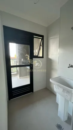 Imagem APARTAMENTO À VENDA COM 2 SUÍTES MAIS LAVABO A 150 METROS DA ORLA DO ITAGUÁ EM UBATUBA-SP