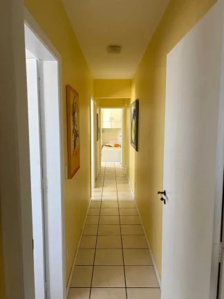 Imagem Apartamento com 2 dormitórios sendo 2 suítes e 2 vagas de garagem em Balneário Camboriú/SC