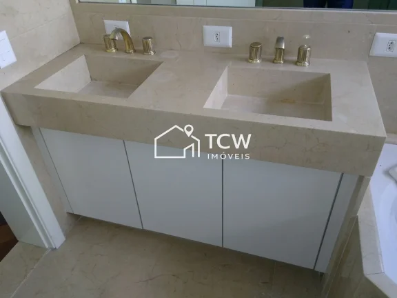 Imagem Apartamento Padrão com 4 dorm no Paraíso