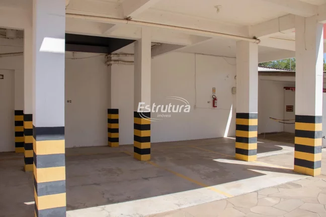 Imagem Cobertura duplex bem localizada no bairro Duque de Caxias.