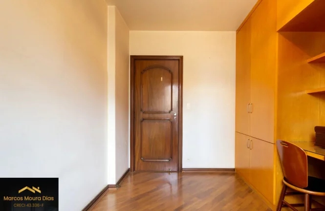 Imagem Apartamento em Perdizes, 4 Dormitórios ( 1 Suíte), 2 Vagas de Garagem. Edifício com Portaria 24 hs e Lazer