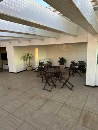 Imagem Apartamento mobiliado com 2 dormitórios sendo 1 suíte e 2 vagas de garagem na Praia Brava - Itajaí