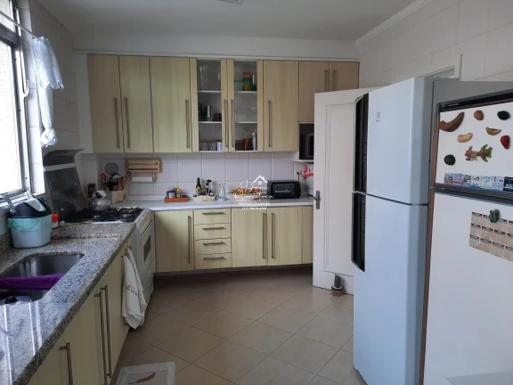 Imagem Imperdível cobertura de luxo à venda em Guarujá-SP, bairro Pitangueiras, 4 quartos, 2 suites, 2 salas, 3 banheiros, 1 vaga, 190m².