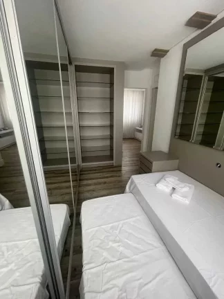 Imagem Apartamento com 3 suítes sendo 2 demi e 2 vagas de garagem em Balneário Camboriú/SC