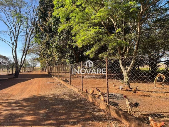 Imagem Chácara com 2 dormitórios à venda, 1 m² por R$ 1.000.000,00 - Zona Rural - Itumbiara/GO