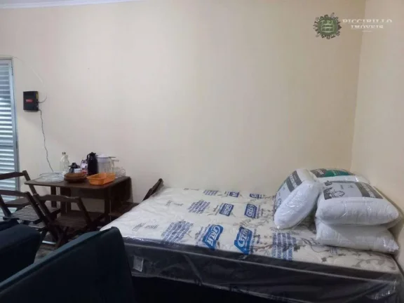 Imagem Kitnet com 1 dormitório à venda, 29 m² por R$ 220.000,00 - Boqueirão - Praia Grande/SP