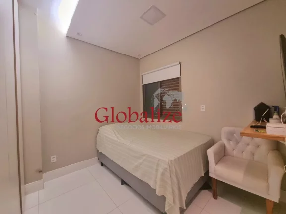 Imagem Apartamento de luxo à venda em Santos-SP, 3 suítes, 2 banheiros, 2 vagas demarcadas, 177m² no Boqueirão! R$1.800.000