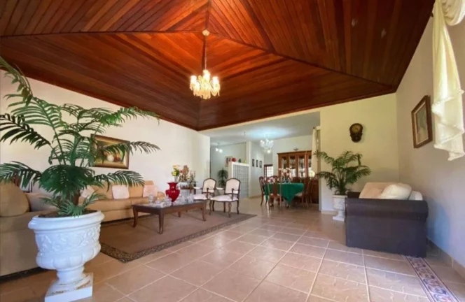 Imagem Casa à Venda no Morada da Praia - Espaçosa com 4 Suítes e 640m²!