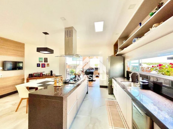Imagem Casa luxuosa, aconchegante e mobiliada