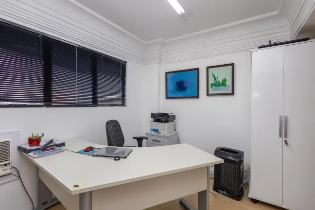 Imagem Sala comercial no Centro de Curitiba, PR