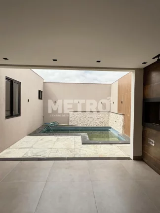 Imagem Casa à venda no Cond. Velho Chico com 3 suítes, uma com closet, piscina