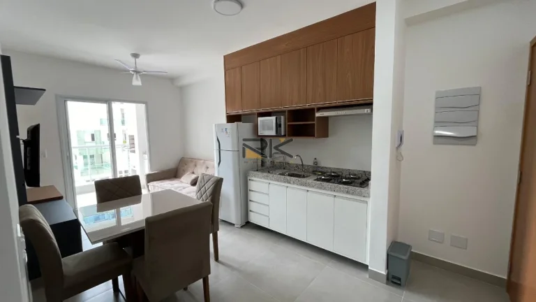 Imagem APARTAMENTO À VENDA NA PRAIA GRANDE COM 1 DORMITÓRIO,SALA DE ESTAR E JANTAR