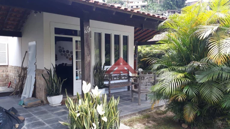 Imagem Casa à venda, 200 m² por R$ 850.000,00 - Badu - Niterói/RJ