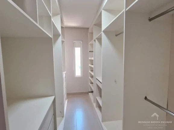 Imagem Oportunidade - Casa térrea com piscina à venda no Novos Estados
