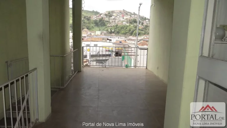 Imagem Casa à venda em Nova Lima é composto por duas casas e uma loja, todas já alugadas e com renda garantida.