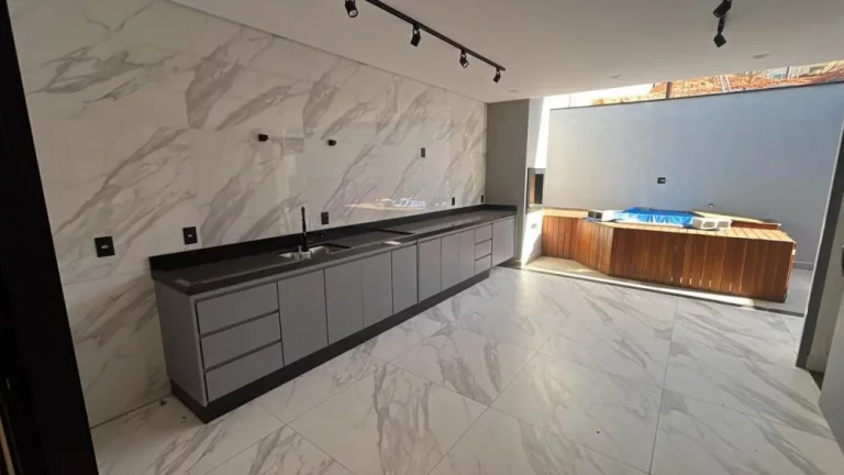 Imagem Linda Casa à Venda no Condomínio Villa Preciosa, Cabreúva-SP