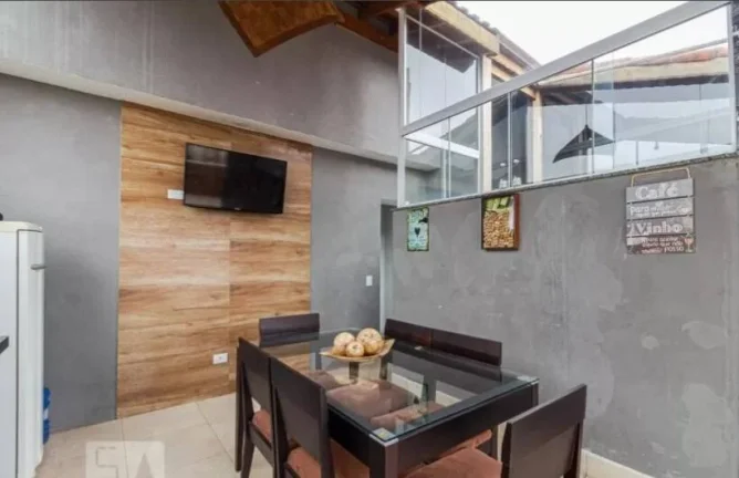 Imagem Cobertura Mobiliada 46 m²+46m² com 2 Dormitórios e 1 Vaga de Garagem