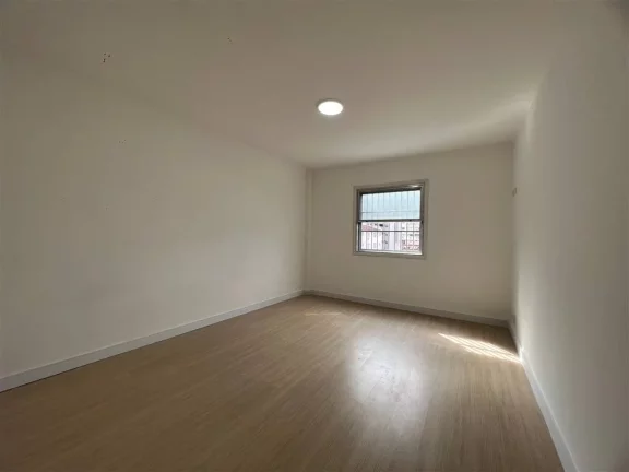 Imagem APARTAMENTO COM 32 m² - BOQUEIRAO - PRAIA GRANDE SP