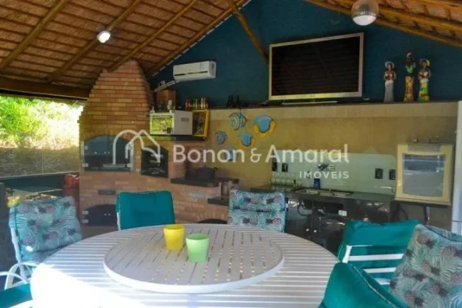 Imagem Casa à venda, em condomínio, região da Hípica, 4 quartos
Sobrado, no piso superior, 4 quartos co...