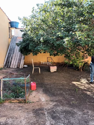 Imagem Casa à venda no bairro Jardim Balneário Meia Ponte - Goiânia/GO