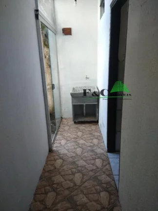 Imagem Casa para Venda em Limeira, JARDIM SANTA CATARINA, 2 dormitórios, 2 banheiros, 2 vagas