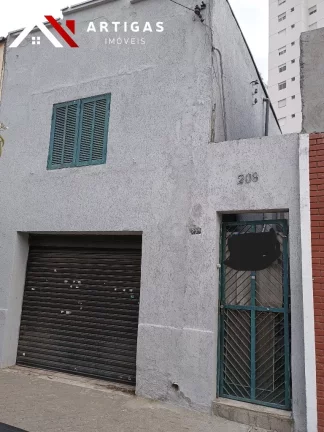 Imagem Casa Comercial na Mooca: 2 Salas, 1 Banheiro, 1 Vaga de Garagem, 120m² - Venda ou Locação em SP