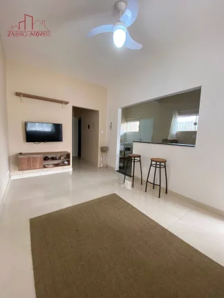 Imagem Linda casa de praia em Peruíbe - 2 dorms - 500 metros da praia.