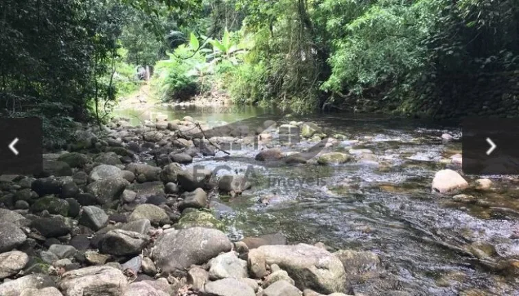 Imagem CASA NO SERTÃO DE CAMBURI