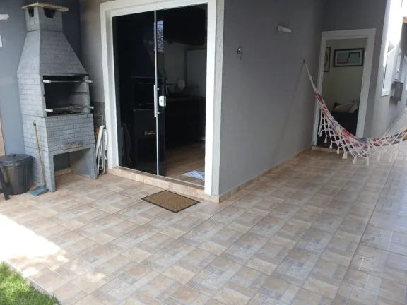 Imagem Casa para Venda em Itanhaém, Jardim Regina, 2 dormitórios, 2 banheiros, 1 vaga