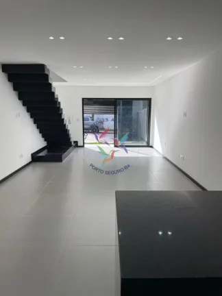 Imagem Casa Duplex próxima ao aeroporto