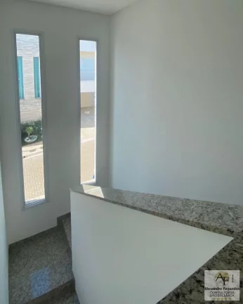 Imagem Sobrado em Condomínio para Venda em Aparecida de Goiânia, Cardoso Continuação, 3 dormitórios, 3 suítes, 4 banheiros, 2 vagas