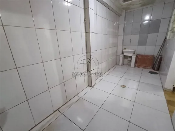 Imagem Casa Geminada 2 Quartos no Ocian, Praia Grande - Conforto e Segurança