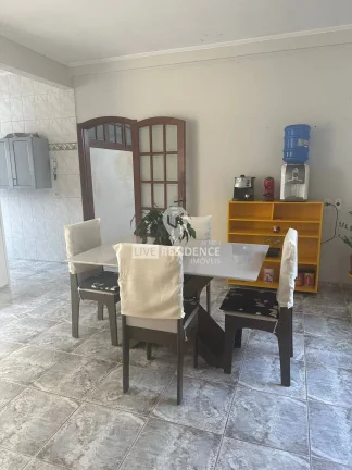 Imagem Casa a venda com piscina no Centro de Itatiba