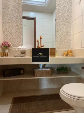 Imagem Casa em Condomínio para Venda em Ubatuba / SP no bairro Toninhas