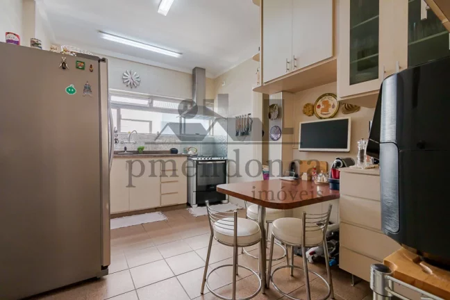 Imagem Apartamento na Alameda Lorena com 123m², 3 quartos (1 suíte) e 1 vaga.